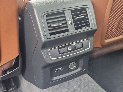 Used 2021 Audi Q5 2.0T Premium w/ Convenience Package image 28