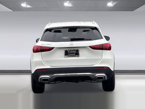 Used 2026 Mercedes-Benz GLA 250 image 9