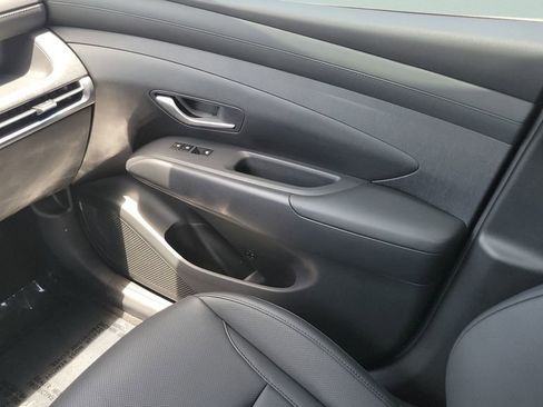 Certified 2025 Hyundai Tucson SEL AWD/4WD image 13