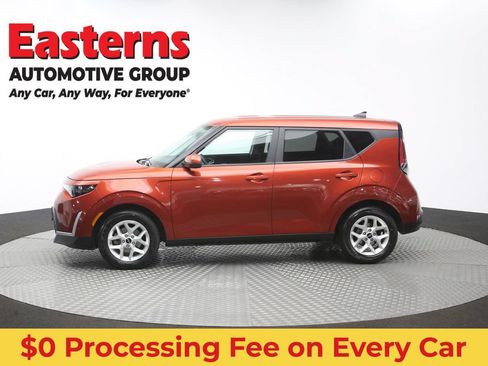 Used 2024 Kia Soul LX w/ Option Group 015 FWD image 59