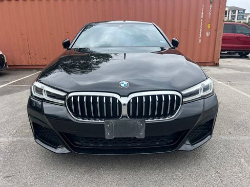 Used 2022 BMW 530i w/ M Sport Package RWD image 5