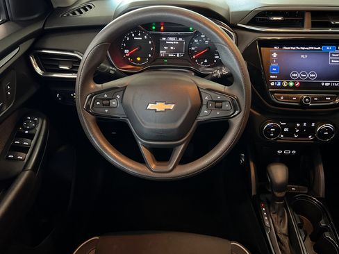 Certified 2021 Chevrolet TrailBlazer LT w/ Convenience Package image 14