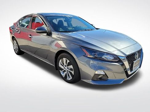 Used 2022 Nissan Altima 2.5 S w/ Driver Assist Package image 8