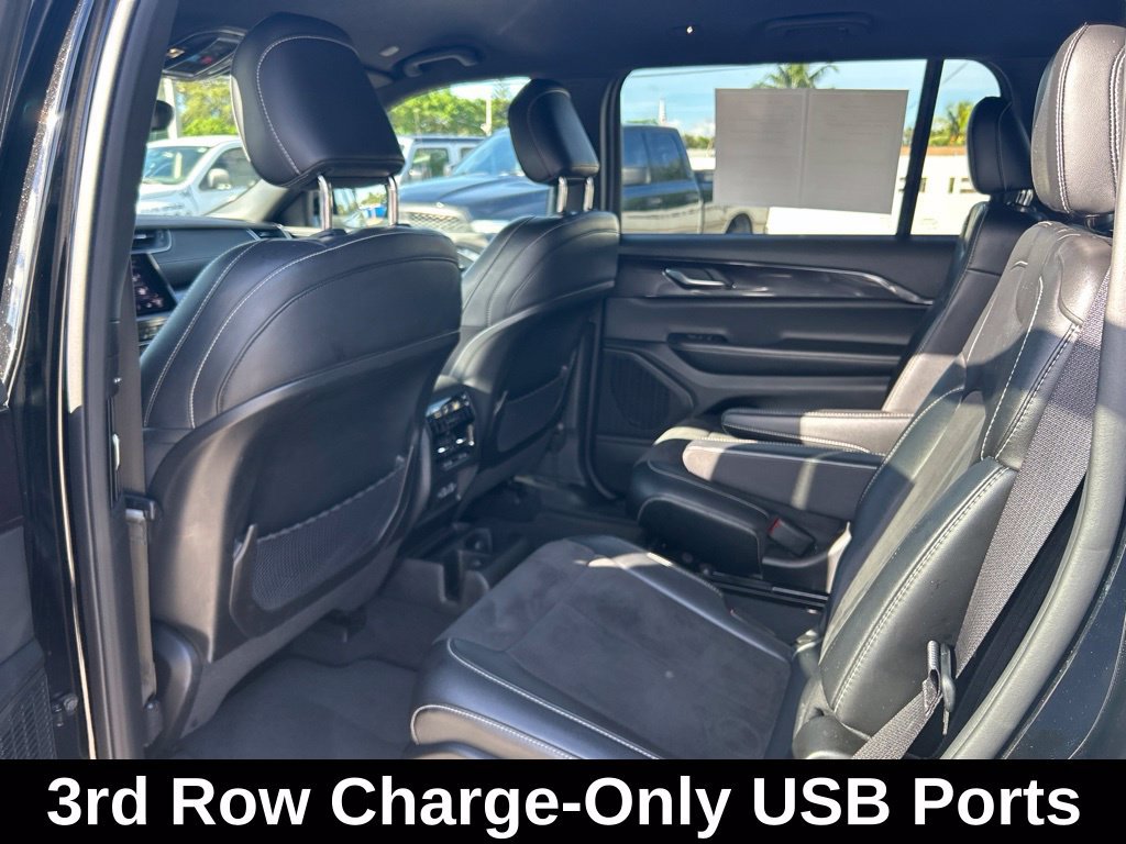 Used 2023 Jeep Grand Cherokee L Laredo AWD/4WD image 32