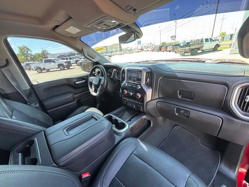 Used 2021 GMC Sierra 1500 SLT AWD/4WD image 11