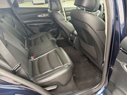 Used 2025 Genesis GV70 2.5T AWD/4WD image 31