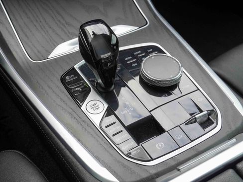 Used 2022 BMW X7 xDrive40i image 29