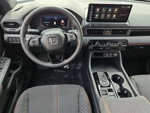 New 2026 Honda Pilot Sport image 6