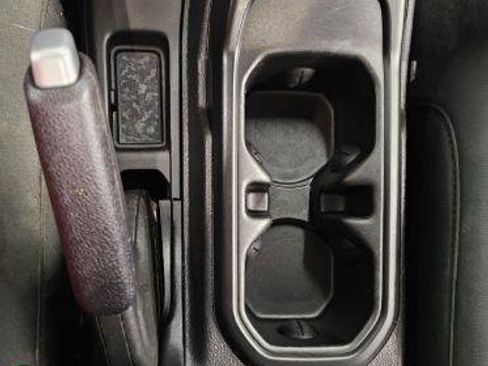 Used 2020 Jeep Wrangler Unlimited Sahara image 21