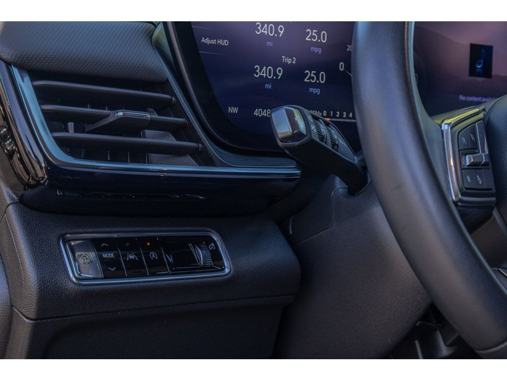 Used 2024 Buick Envision Preferred AWD/4WD image 20