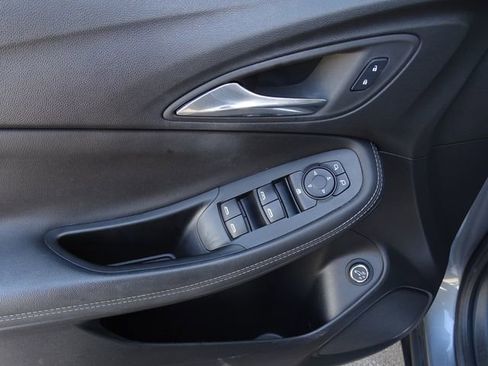 Used 2022 Buick Encore GX Select image 28