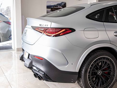 Used 2025 Mercedes-Benz GLC 43 AMG 4MATIC Coupe image 12