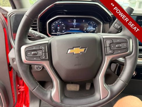 Used 2023 Chevrolet Silverado 1500 LT AWD/4WD image 17