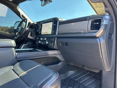 Used 2024 Ford F250 Platinum w/ FX4 Off-Road Package AWD/4WD image 73