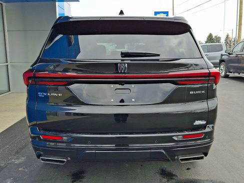 Used 2025 Buick Enclave Sport Touring image 5
