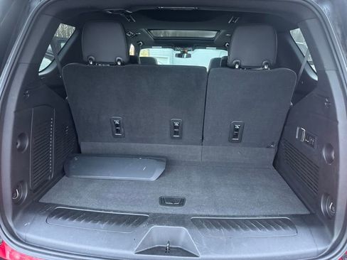 Used 2021 Chevrolet Tahoe LT w/ LT Signature Package image 30