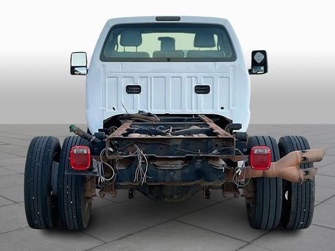 Used 2015 Ford F550 XL 4WD Reg Cab 141 WB 60 CA image 5