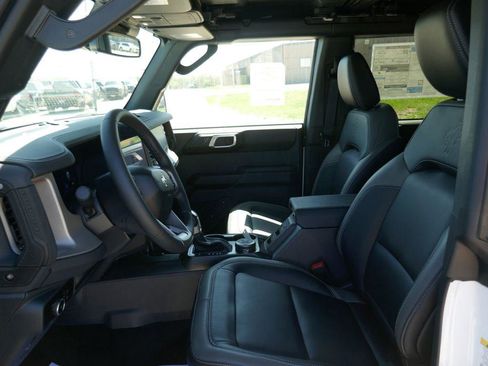 New 2026 Ford Bronco Outer Banks AWD/4WD image 15