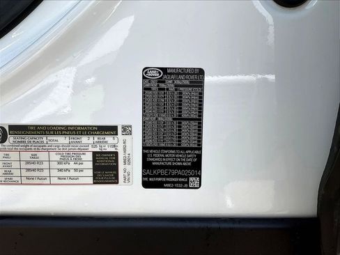Used 2023 Land Rover Range Rover Long Wheelbase SE AWD/4WD image 18