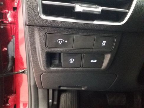 Used 2025 Hyundai Sonata SEL FWD image 10