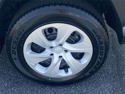 Used 2025 Toyota RAV4 LE image 6