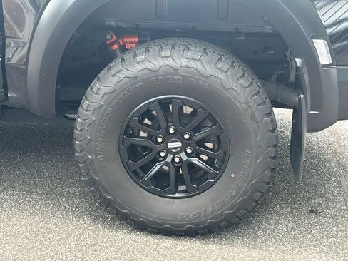 Used 2024 Ford F150 Raptor AWD/4WD image 18