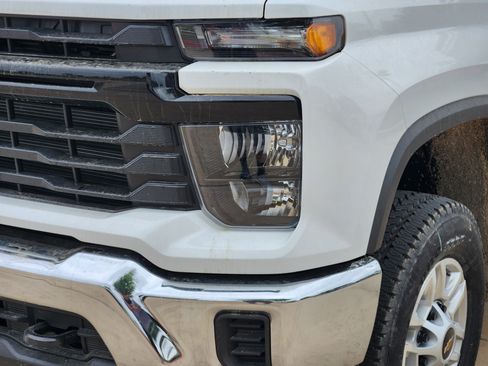 New 2026 Chevrolet Silverado 2500 W/T w/ WT Convenience Package image 16