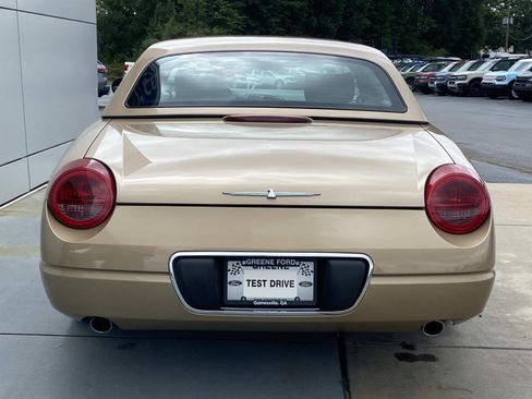 Used 2005 Ford Thunderbird image 5