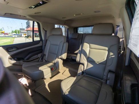 Used 2020 Chevrolet Tahoe LT image 34