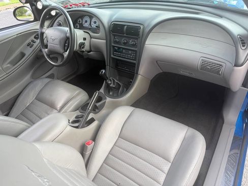 Used 2000 Ford Mustang GT RWD image 12
