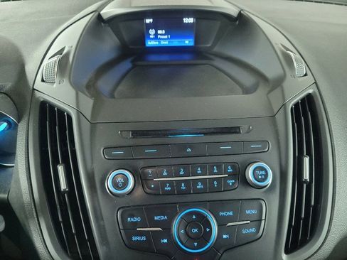 Used 2018 Ford Escape SE image 25