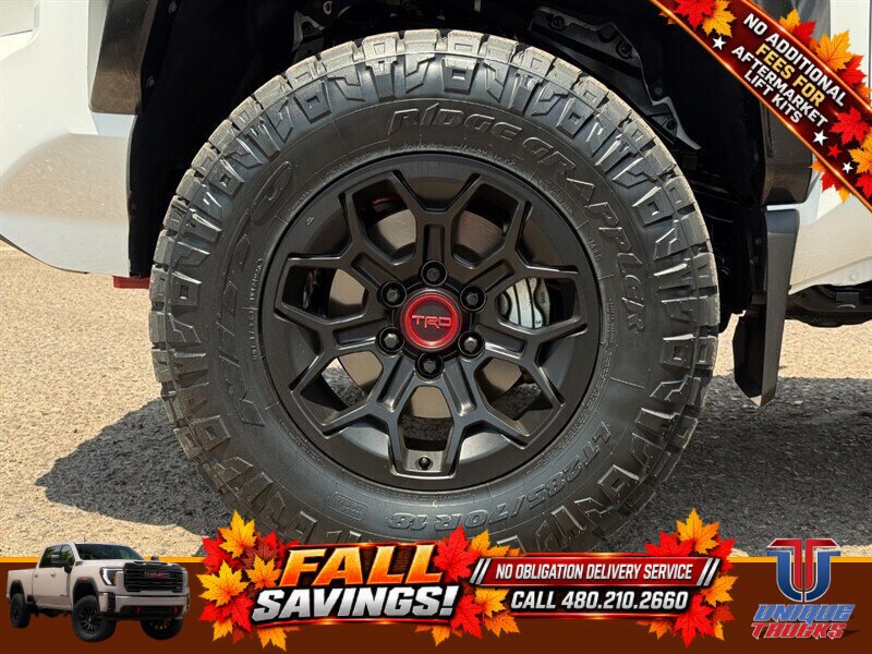 Used 2025 Toyota Tacoma TRD Pro AWD/4WD image 15