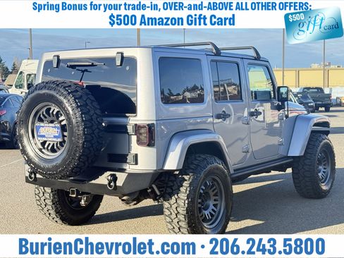 Used 2015 Jeep Wrangler Unlimited Sahara image 5