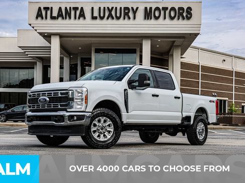 Used 2023 Ford F250 XLT AWD/4WD image 3