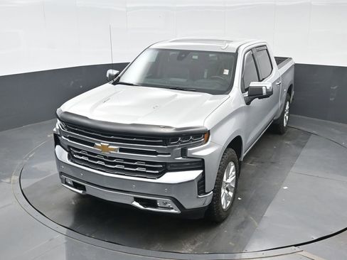 Used 2019 Chevrolet Silverado 1500 LTZ w/ LTZ Premium Package AWD/4WD image 24