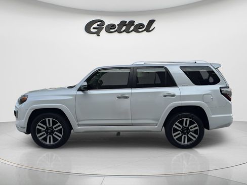 Used 2024 Toyota 4Runner Limited AWD/4WD image 8