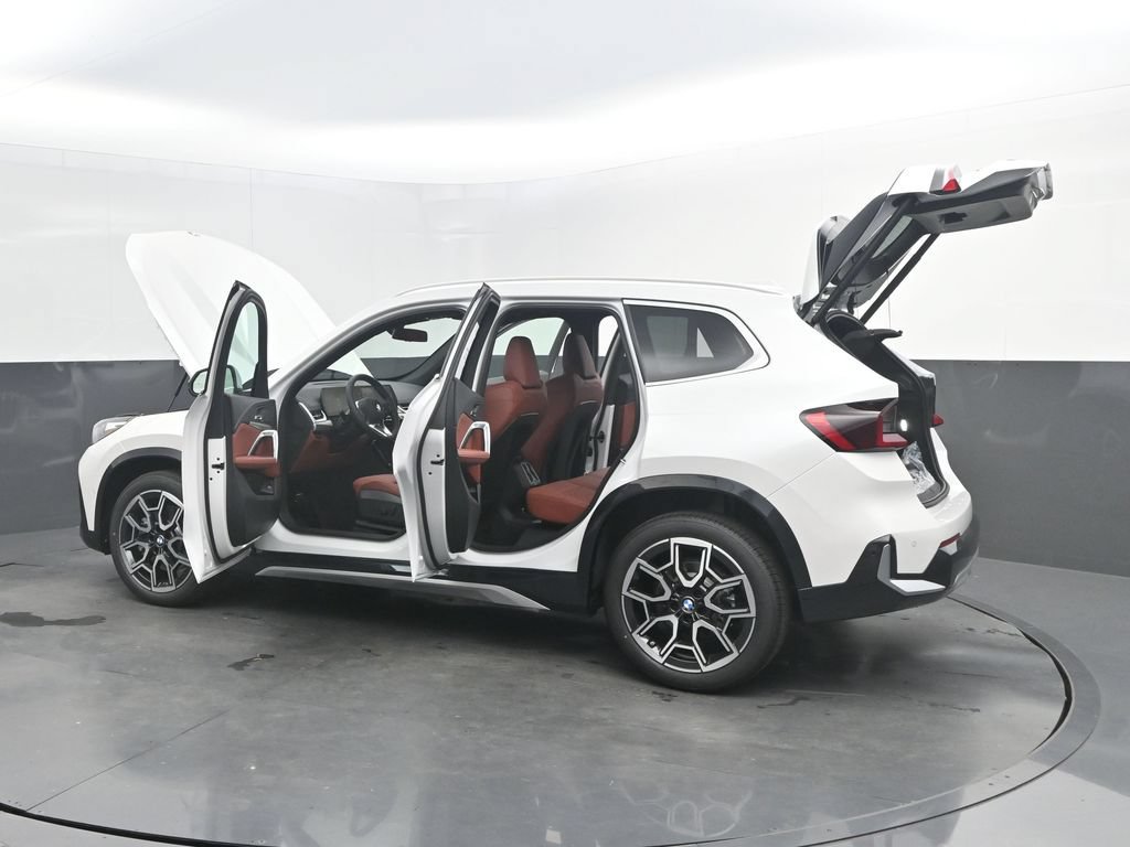 New 2027 BMW X1 xDrive28i AWD/4WD image 51
