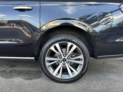 Certified 2020 Ford Expedition Max Limited w/ Equipment Group 302A AWD/4WD image 10