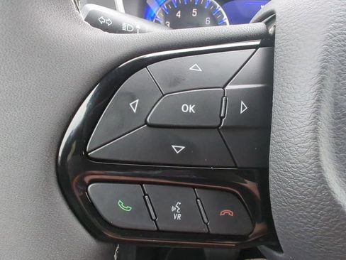 New 2026 Chrysler Pacifica Select FWD image 27