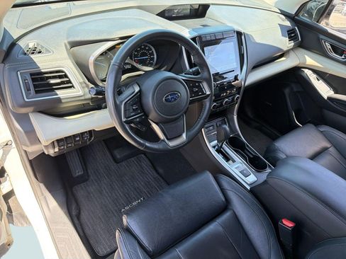 Used 2019 Subaru Ascent Limited w/ Popular Package #2 AWD/4WD image 4