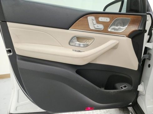 Used 2022 Mercedes-Benz GLE 350 4MATIC image 11