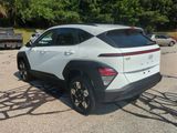 Used 2024 Hyundai Kona SEL w/ Convenience Package image 5