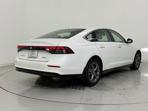 Used 2024 Honda Accord EX-L image 9