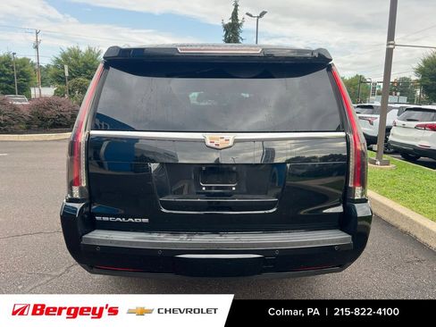 Used 2016 Cadillac Escalade ESV 2WD image 6