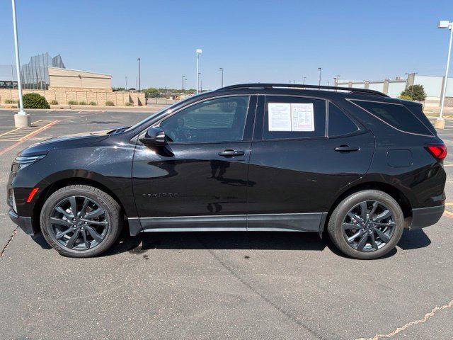 Used 2022 Chevrolet Equinox RS w/ RS Leather Package FWD image 2
