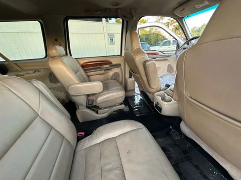 Used 2002 Ford Excursion Limited image 9
