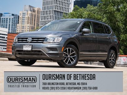 Used 2021 Volkswagen Tiguan SE w/ 3rd Row Seat Package
