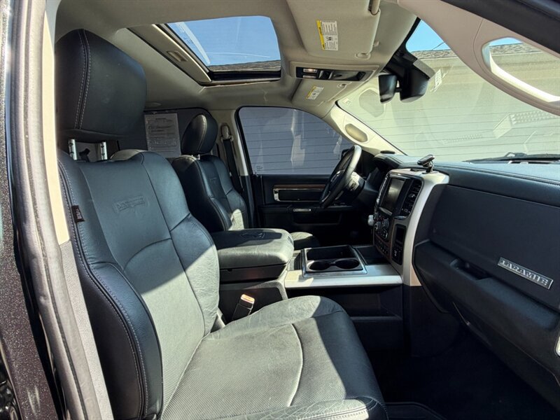 Used 2015 RAM 1500 Laramie w/ Convenience Group AWD/4WD image 34
