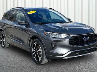 Used 2023 Ford Escape ST-Line Select w/ Tech Pack #2 video 1