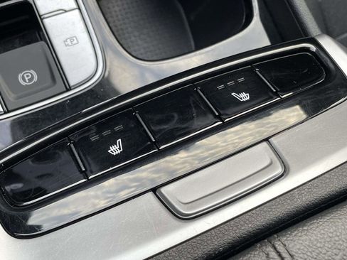 Used 2023 Hyundai Santa Cruz SEL AWD/4WD image 22